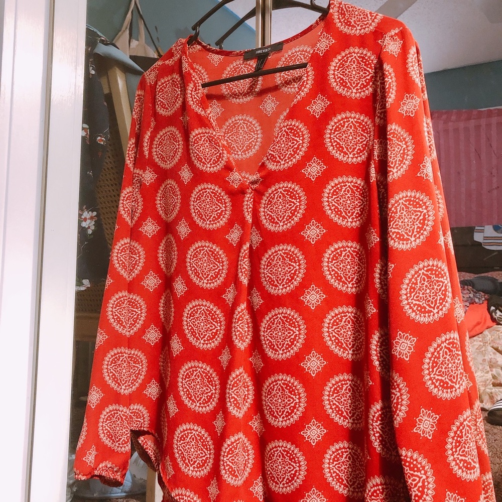 Long sleeve top